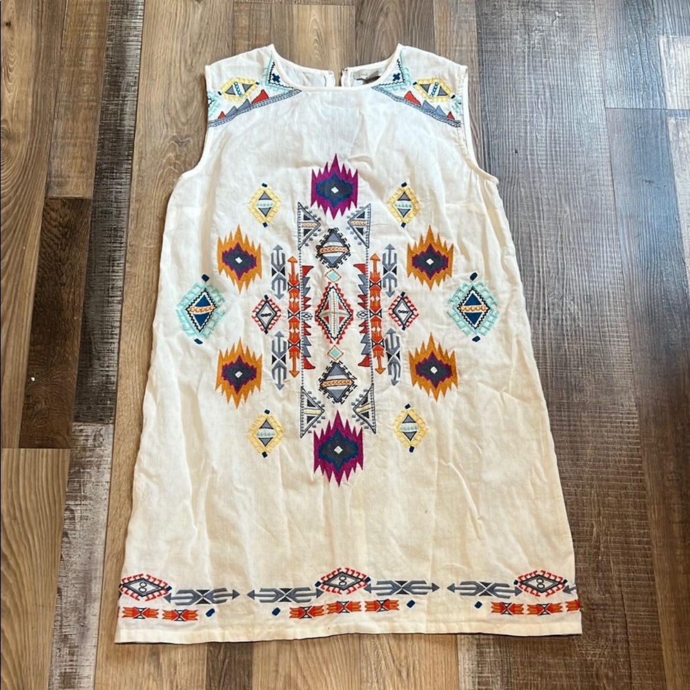 Charlie Paige Cream and Orange Sleeveless Sundress